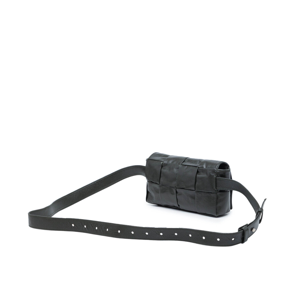 Pre-Loved Bottega Veneta Paper Calfskin Intrecciato Cassette Belt Bag - Picture 2 of 7